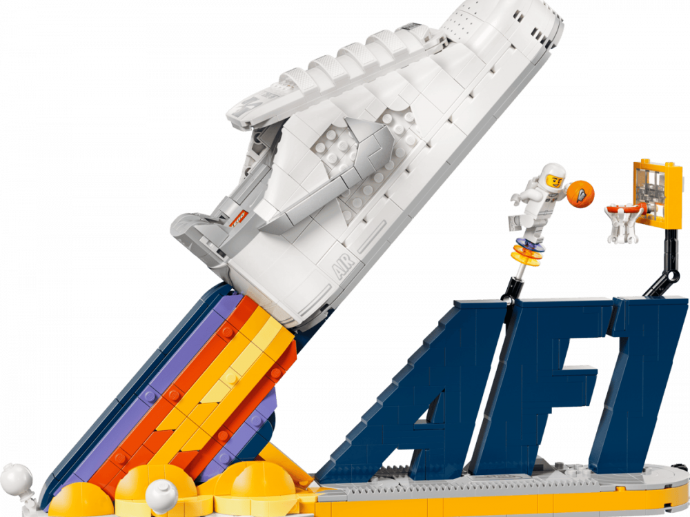 The Air Force 1 LEGO design features a colourful rocket blast stand