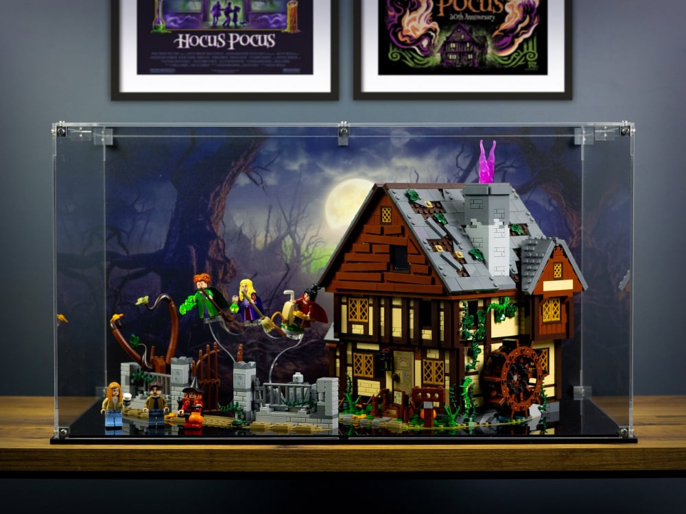 LEGO® Disney Hocus Pocus: The Sanderson Sisters' Cottage (21341) Display Case