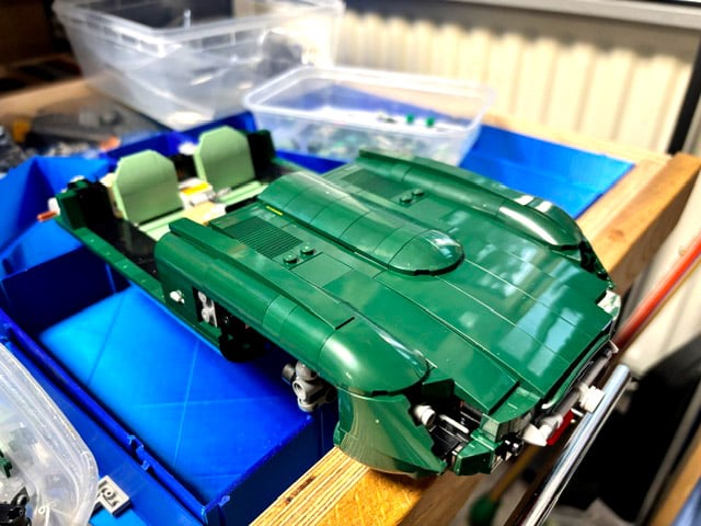 So many different shades of green!