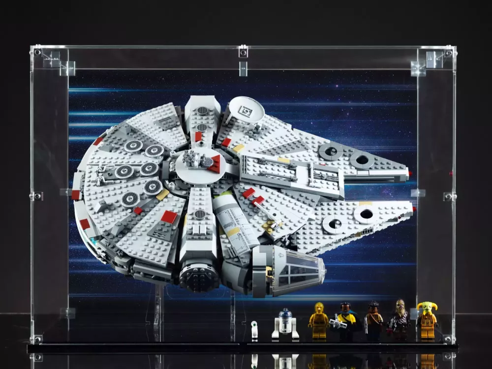 LEGO® Millennium Falcon™ (75257) Display Case
