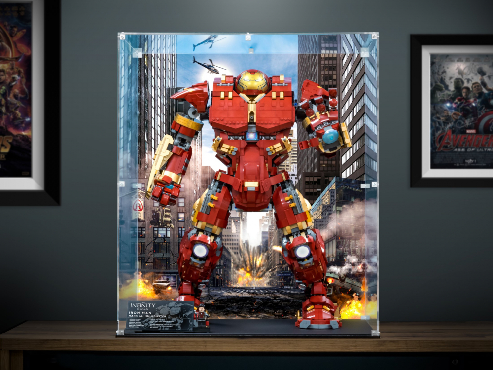 LEGO® Hulkbuster Display Case (76210)