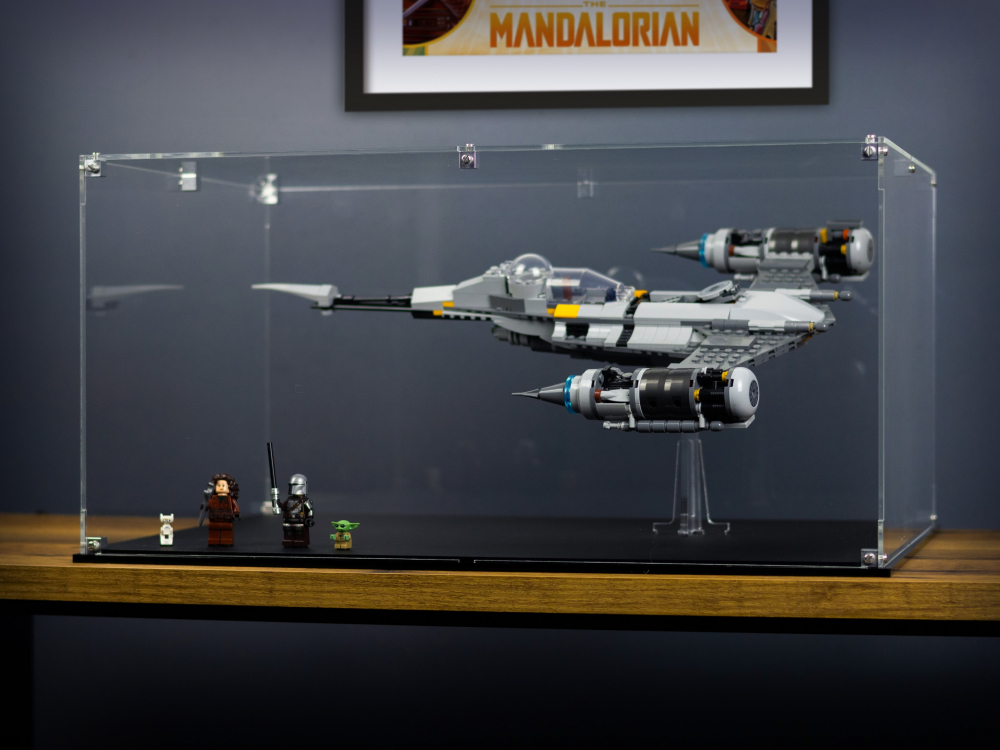 LEGO® The Mandalorian's N-1 Starfighter™ (75325) Display Case