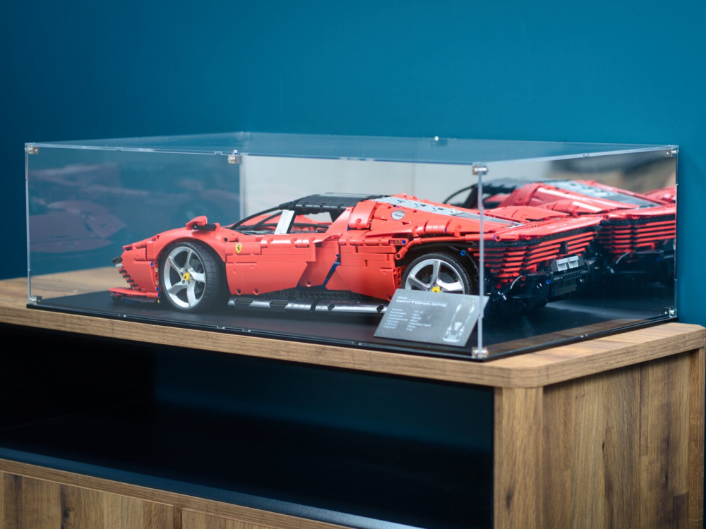 LEGO® Technic Ferrari Daytona SP3 Display Case (42143)