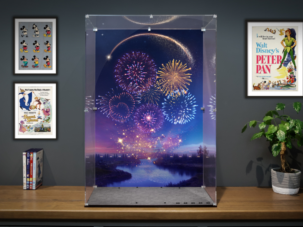 LEGO® Disney The Disney Castle Display Case (71040)