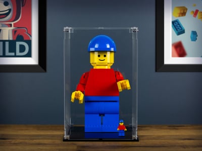 Up-Scaled LEGO® Minifigure (40649) Display Case