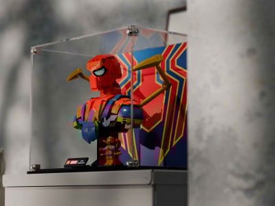 LEGO® Iron Spider-Man Bust (76326) Display Case