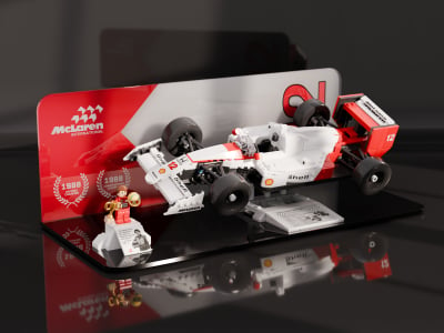 LEGO® McLaren MP4/4 & Ayrton Senna (10330) SetScape Display