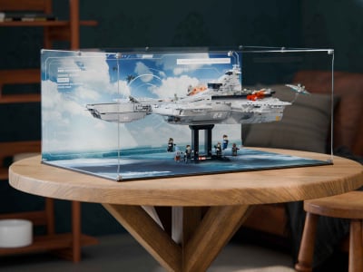 LEGO® S.H.I.E.L.D. Helicarrier (76354) Display Case