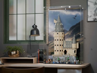 LEGO® Hogwarts™ Castle: The Main Tower (76454) Display Case