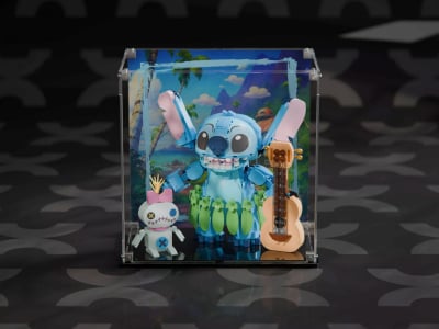 LEGO® Stitch & Scrump (43296) Display Case