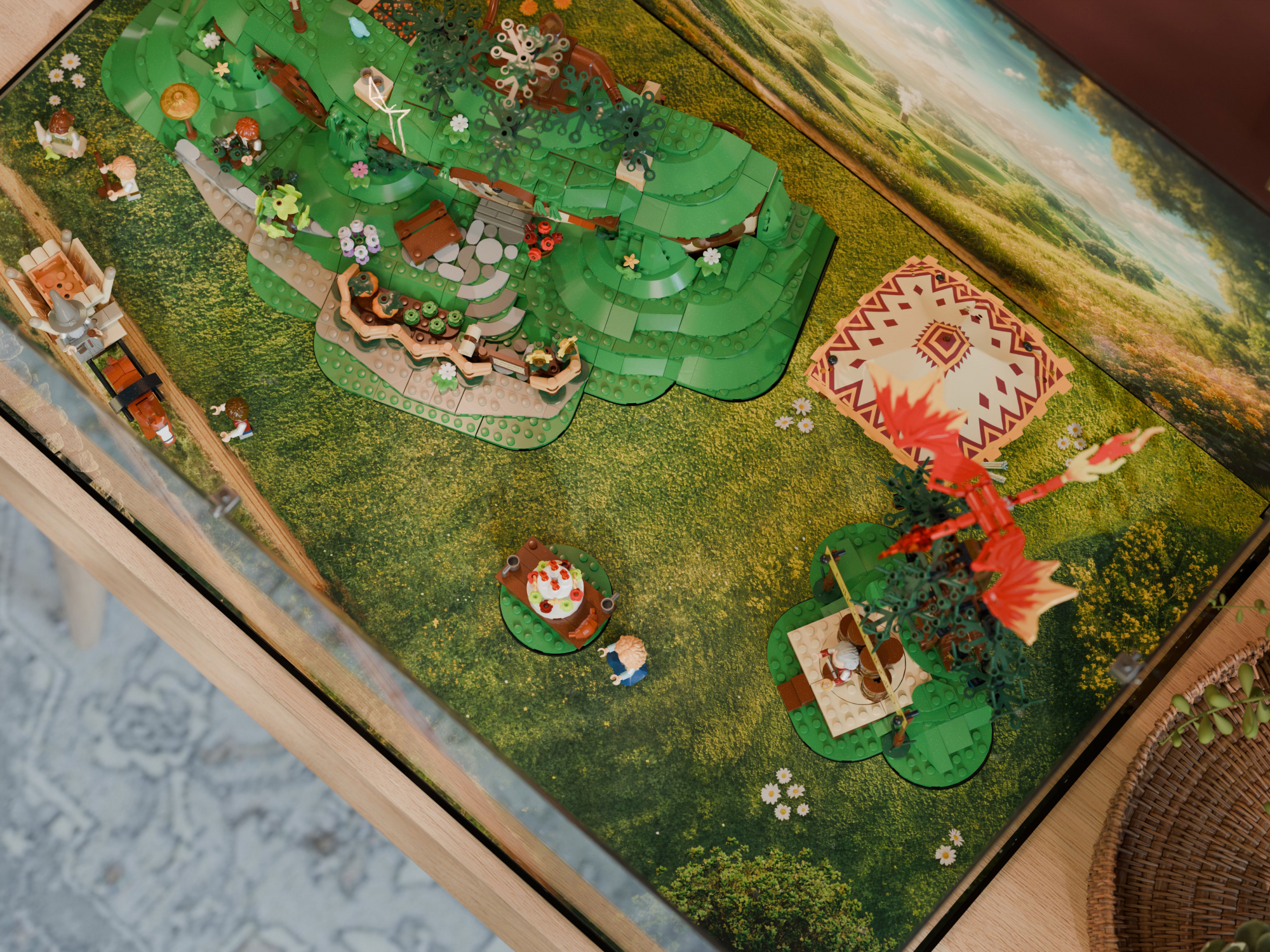 Lord of the Rings The Shire Box 23.4cm main image 0