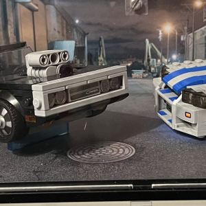 Review image from customer of the LEGO® Speed Champions - The Fast Saga - Nissan Skyline GT-R (76917) and Dodge Charger R/T (76912) Display Case