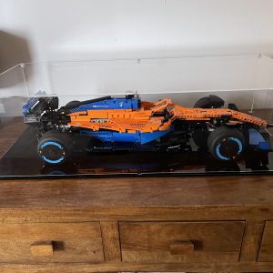 Review image from customer of the LEGO® McLaren Formula 1™ Race Car (42141) Display Case