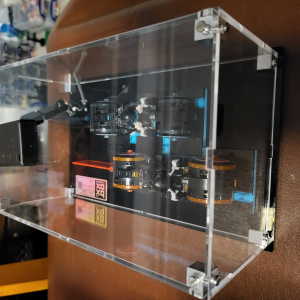 Review image from customer of the LEGO® Ideas: Tron Legacy (21314) Display Case