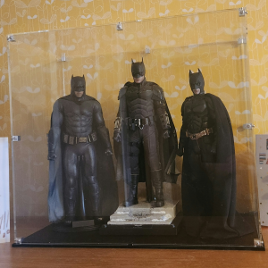 Review image from customer of the Custom Display Case - Matt Black Base